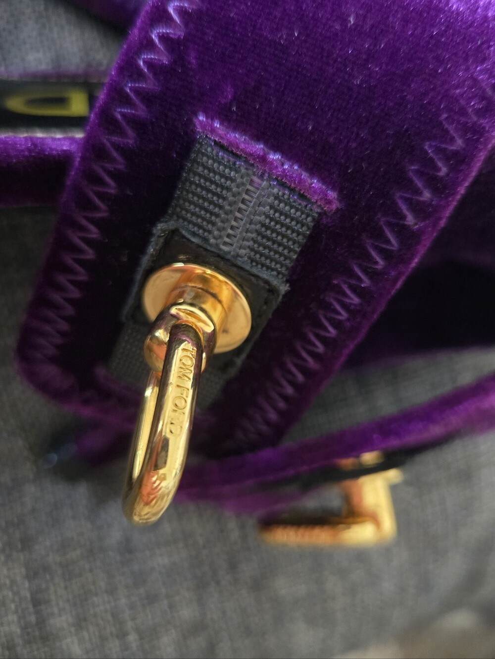 TOM FORD Velvet D'orsay Pumps Heels Size US 8.5/ EUR 39 Purple Leather - Picture 13 of 14